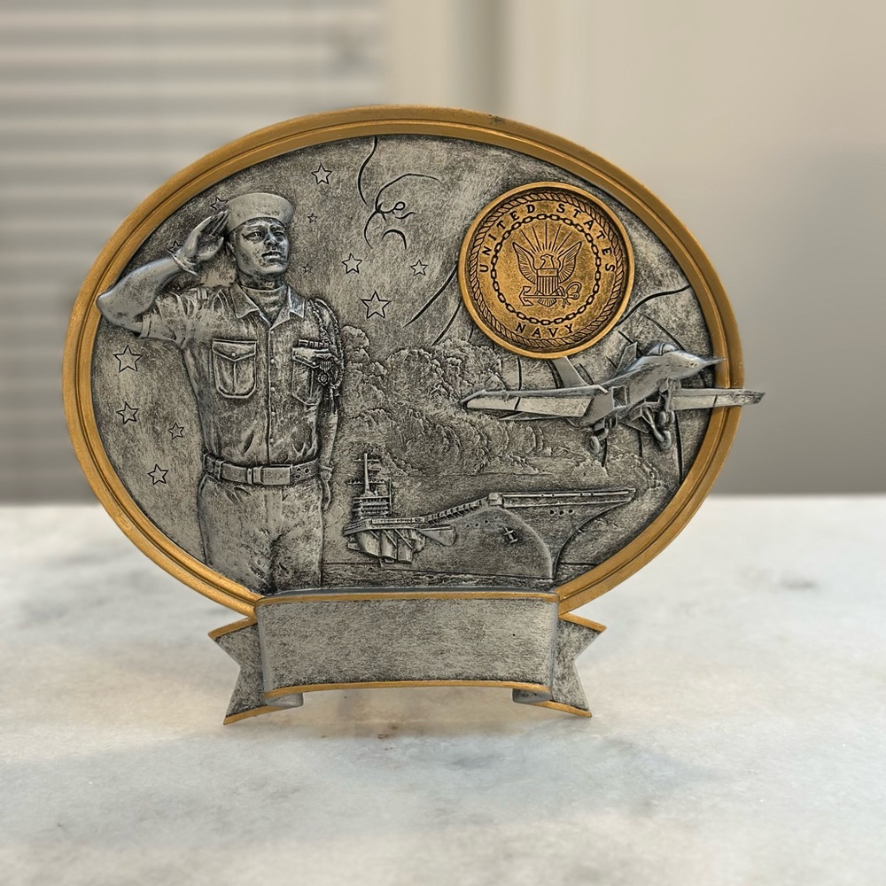 United States Navy Commemorative Oval Plaque with Stand - New in Box